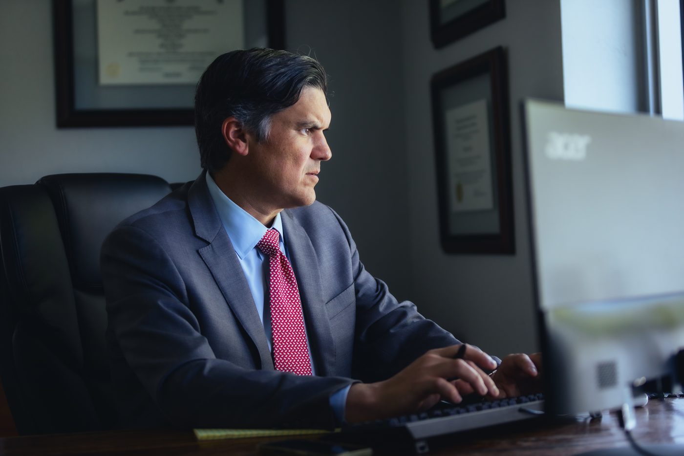Erick Cruz, abogado de defensa criminal en Miami